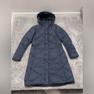 Women’s Sz SMALL North Face Parka (550)
